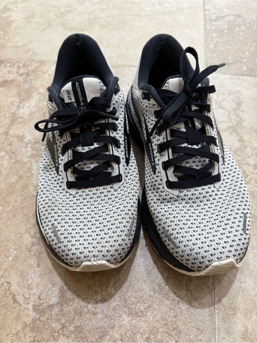 Brooks Women’s Adrenaline GTS22 Running Shoes - White and Black - Picture 3 of 5